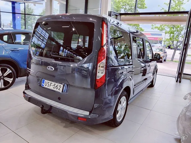 Ford Tourneo 1,6 TDCi 115 hv Titanium M6 Image 2