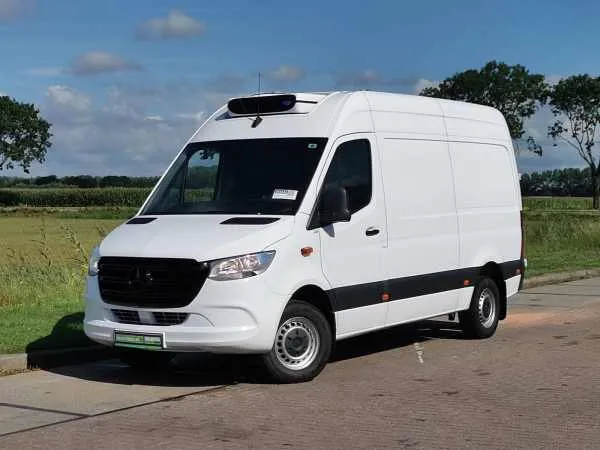 Mercedes-Benz Sprinter 316 Koelwagen L2H2 Image 2