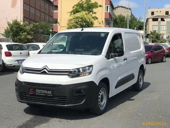 Citroen Berlingo 1.5 BlueHDI Image 1